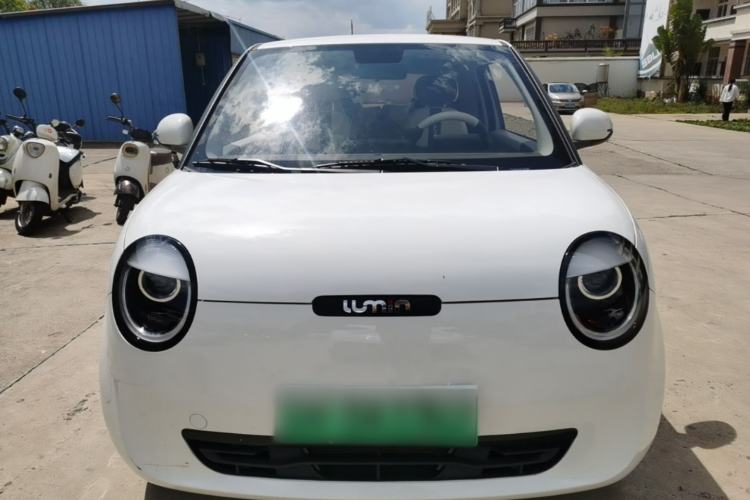 Used CHANGAN NEVO Lumin 2022 155 km – Refreshingly Sweet Edition Front