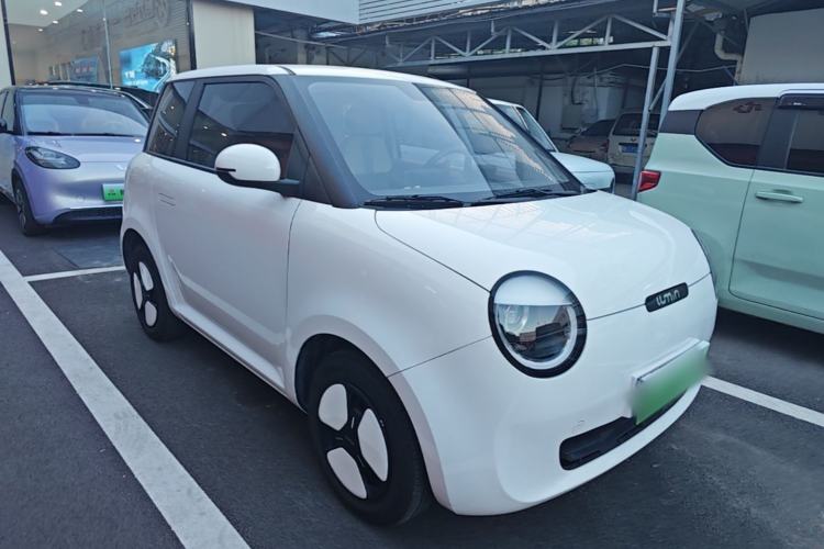 Used CHANGAN NEVO Lumin 2022 155 km – Refreshingly Sweet Edition Front Right 45 Deg
