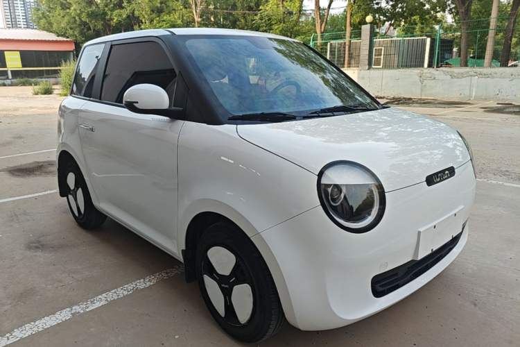 Used CHANGAN NEVO Lumin 2022 155 km – Refreshingly Sweet Edition Front Right 45 Deg