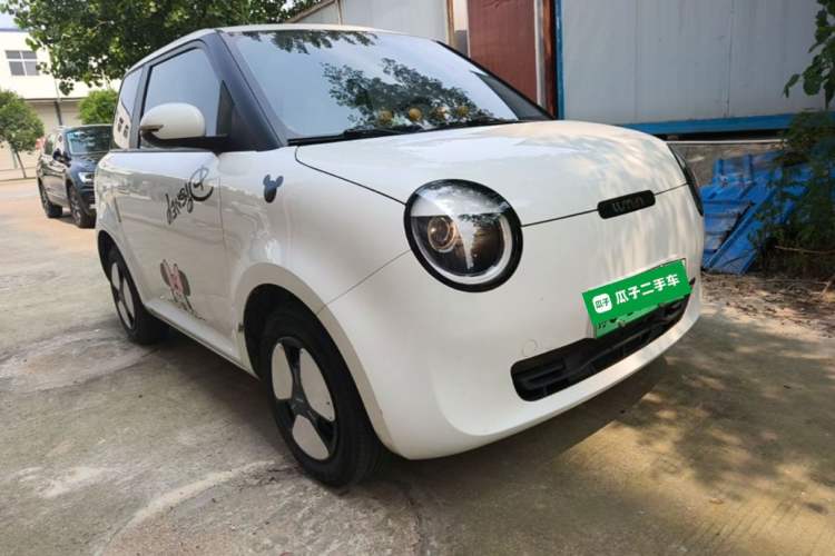 Used CHANGAN NEVO Lumin 2022 155 km – Refreshingly Sweet Edition Front Right 45 Deg