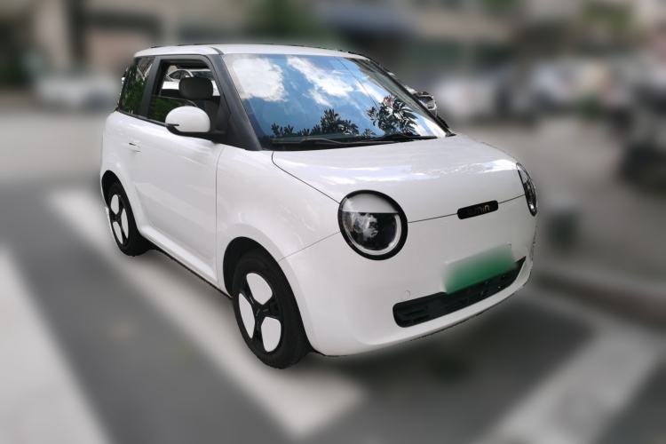 Used CHANGAN NEVO Lumin 2022 155 km – Refreshingly Sweet Edition Front Right 45 Deg