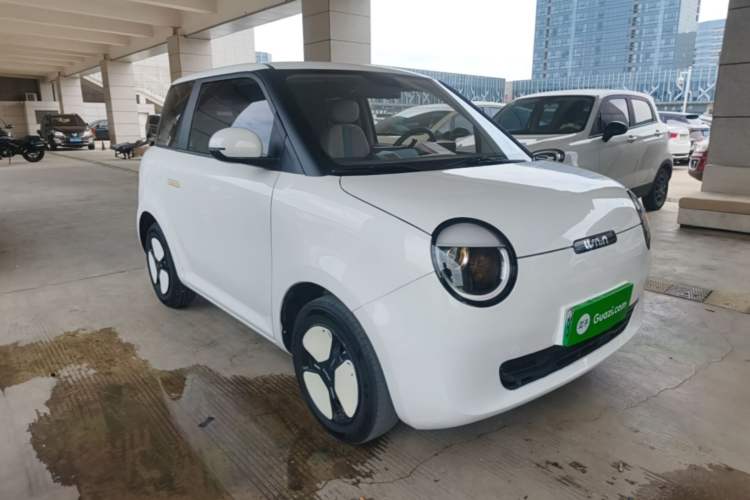 Used CHANGAN NEVO Lumin 2022 210km Sweet Edition Front Right 45 Deg