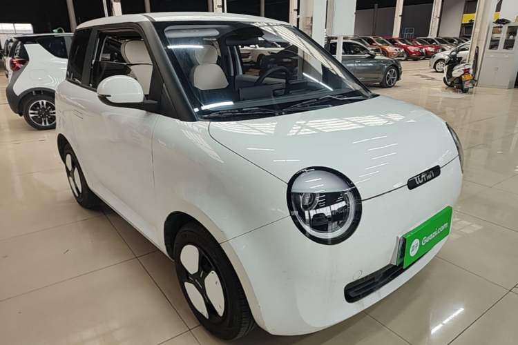 Used CHANGAN NEVO Lumin 2022 155 km – Refreshingly Sweet Edition Front Right 45 Deg