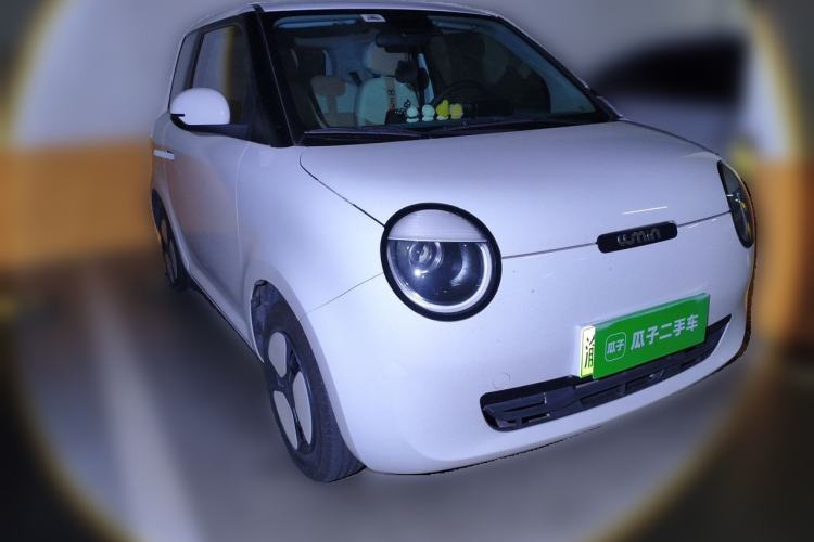Used CHANGAN NEVO Lumin 2022 210km Sweet Edition Front Right 45 Deg