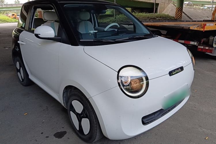 Used CHANGAN NEVO Lumin 2022 210km Sweet Edition Front Right 45 Deg
