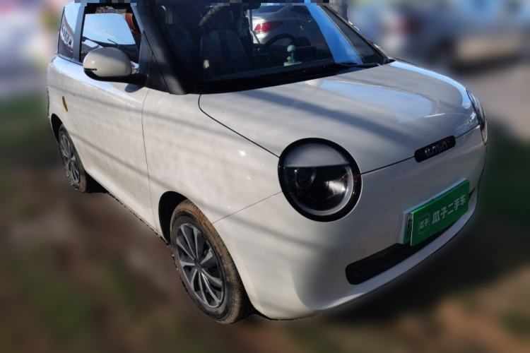 Used CHANGAN NEVO Lumin 2022 155 km – Refreshingly Sweet Edition Front Right 45 Deg