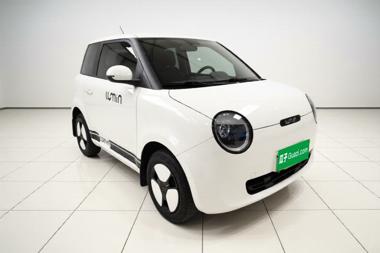 Used CHANGAN NEVO Lumin 2022 155 km – Refreshingly Sweet Edition Front Right 45 Deg