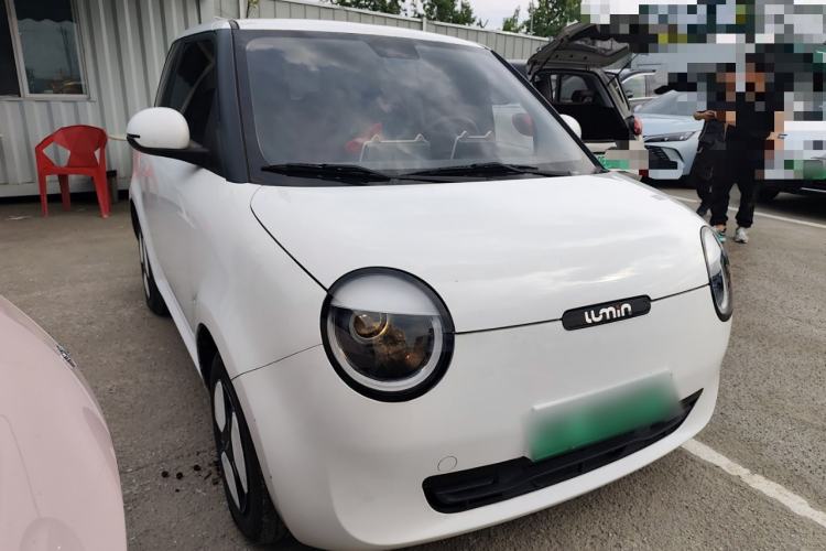 Used CHANGAN NEVO Lumin 2022 210km Sweet Edition Front Right 45 Deg