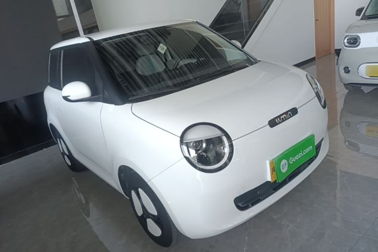 Used CHANGAN NEVO Lumin 2022 155 km – Refreshingly Sweet Edition Front Right 45 Deg