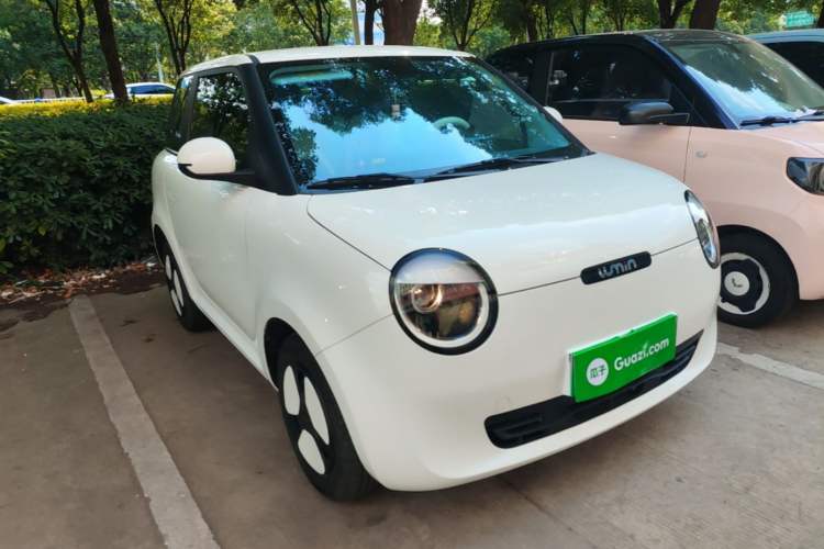 Used CHANGAN NEVO Lumin 2022 155 km – Refreshingly Sweet Edition Front Right 45 Deg