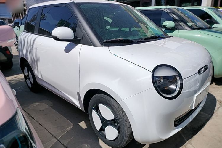 Used CHANGAN NEVO Lumin 2022 210km Sweet Edition Front Right 45 Deg