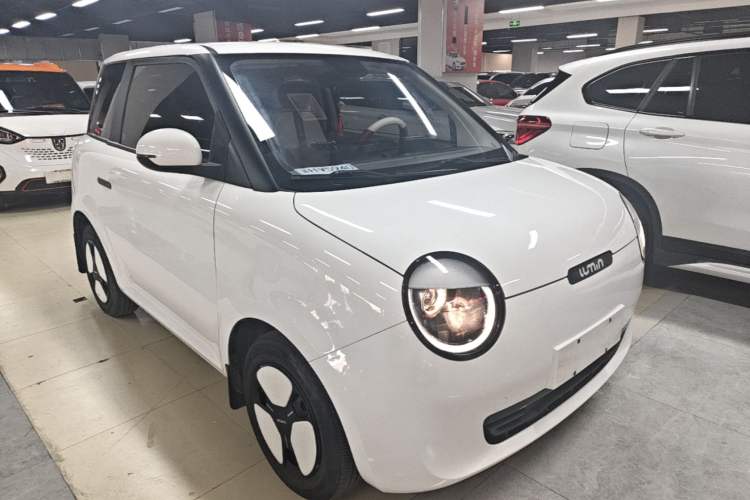Used CHANGAN NEVO Lumin 2022 210km Sweet Edition Front Right 45 Deg