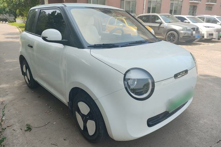 Used CHANGAN NEVO Lumin 2022 155 km – Refreshingly Sweet Edition Front Right 45 Deg