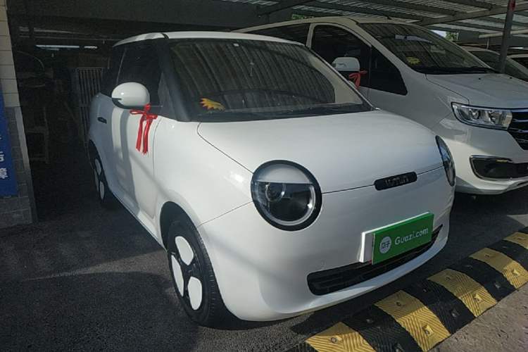 Used CHANGAN NEVO Lumin 2022 210km Sweet Edition Front Right 45 Deg