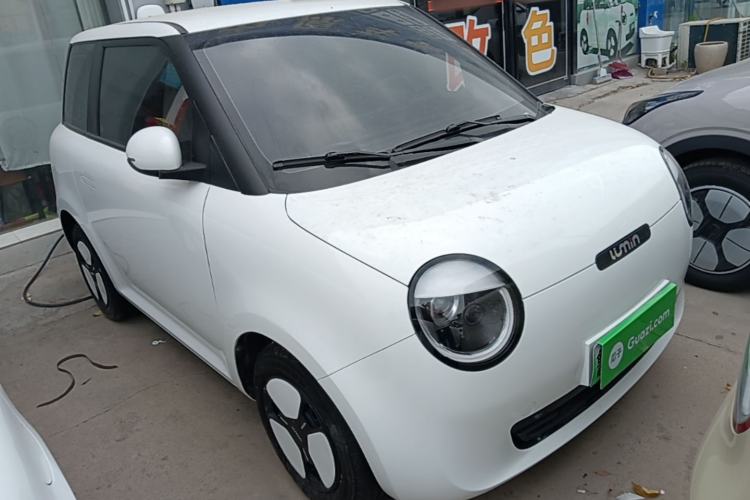 Used CHANGAN NEVO Lumin 2022 210km Sweet Edition Front Right 45 Deg