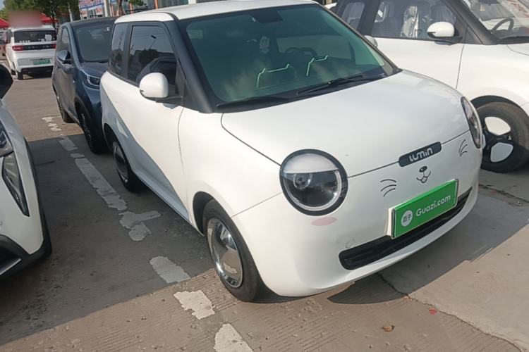 Used CHANGAN NEVO Lumin 2022 155 km – Refreshingly Sweet Edition Front Right 45 Deg