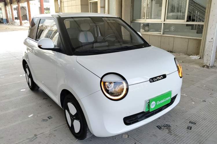 Used CHANGAN NEVO Lumin 2022 210km Sweet Edition Front Right 45 Deg