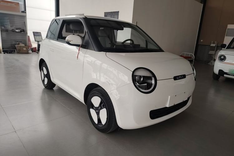 Used CHANGAN NEVO Lumin 2022 210km Sweet Edition Front Right 45 Deg