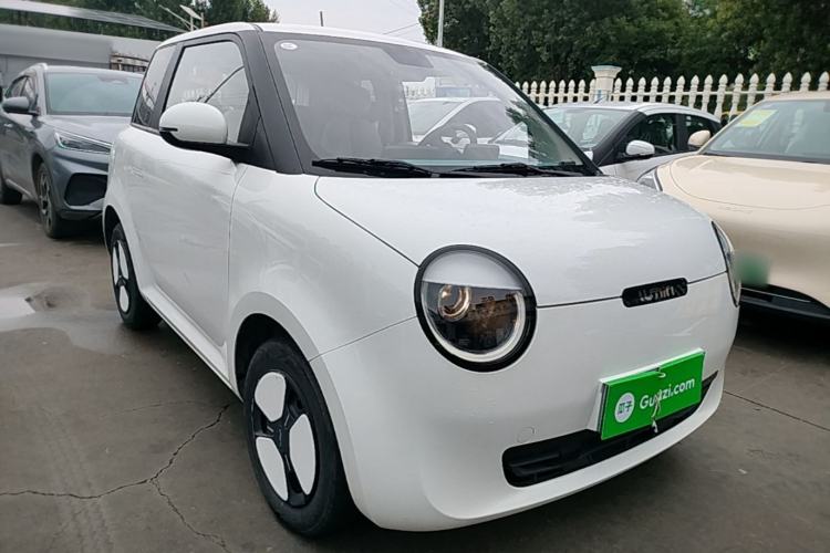 Used CHANGAN NEVO Lumin 2022 210km Sweet Edition Front Right 45 Deg
