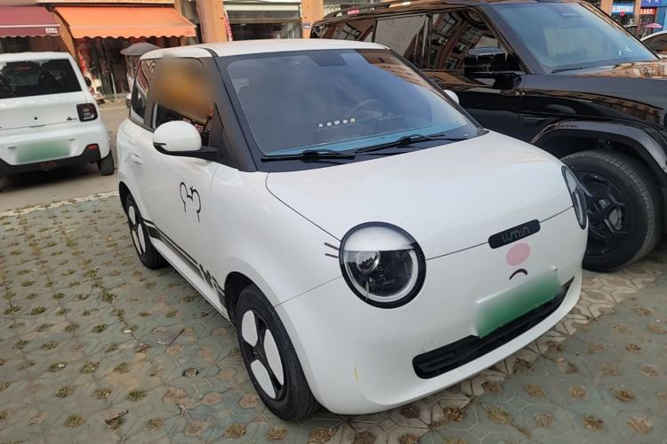 Used CHANGAN NEVO Lumin 2022 210km Sweet Edition Front Right 45 Deg
