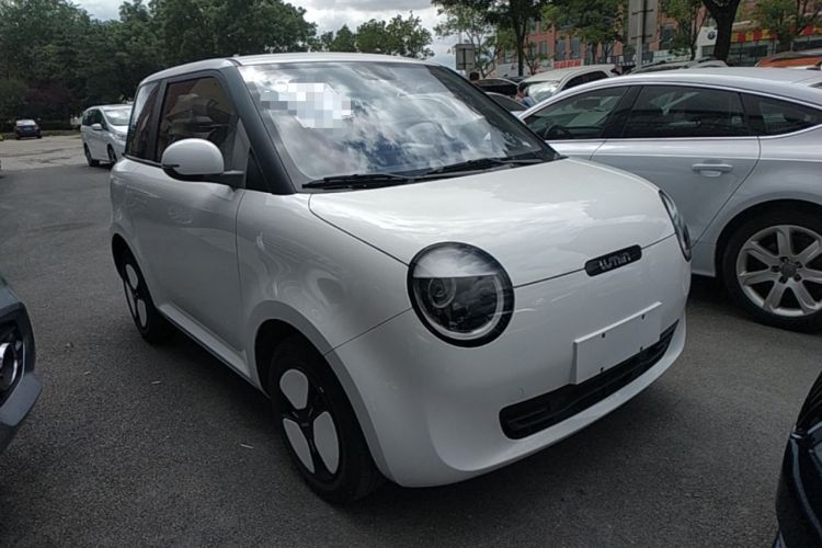 Used CHANGAN NEVO Lumin 2022 155 km – Refreshingly Sweet Edition Front Right 45 Deg
