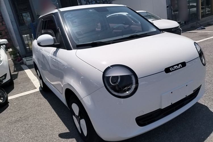 Used CHANGAN NEVO Lumin 2022 210km Sweet Edition Front Right 45 Deg