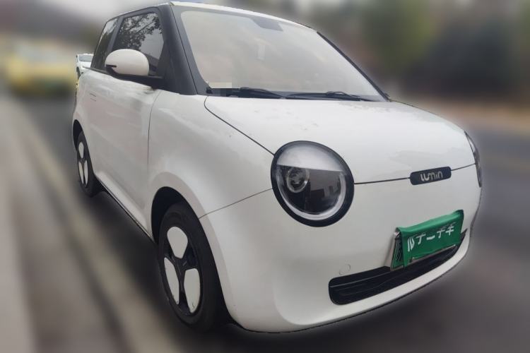 Used CHANGAN NEVO Lumin 2022 155 km – Refreshingly Sweet Edition Front Right 45 Deg
