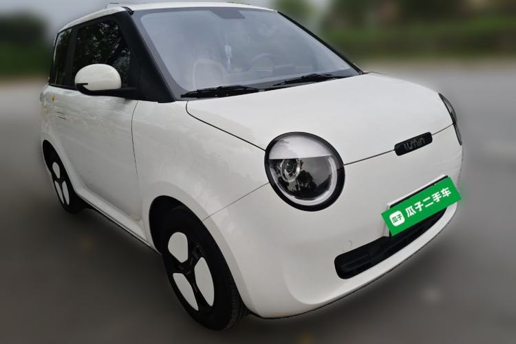 Used CHANGAN NEVO Lumin 2022 155 km – Refreshingly Sweet Edition Front Right 45 Deg