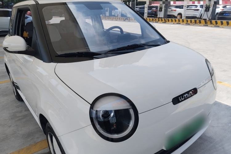 Used CHANGAN NEVO Lumin 2022 210km Sweet Edition Front Right 45 Deg