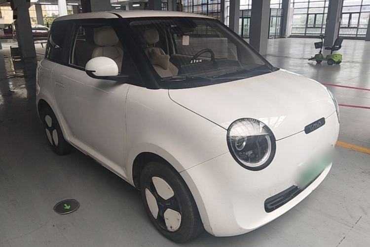 Used CHANGAN NEVO Lumin 2022 155 km – Refreshingly Sweet Edition Front Right 45 Deg