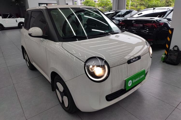 Used CHANGAN NEVO Lumin 2022 210km Sweet Edition Front Right 45 Deg