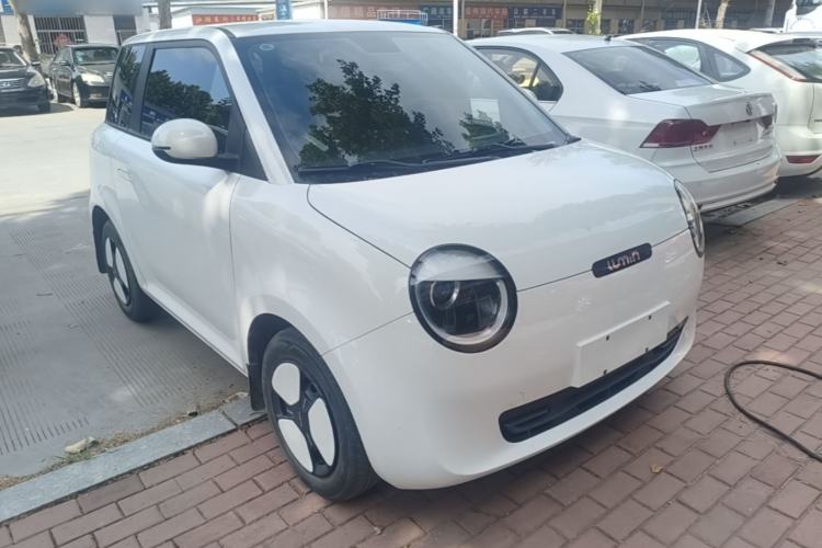Used CHANGAN NEVO Lumin 2022 155 km – Refreshingly Sweet Edition Front Right 45 Deg