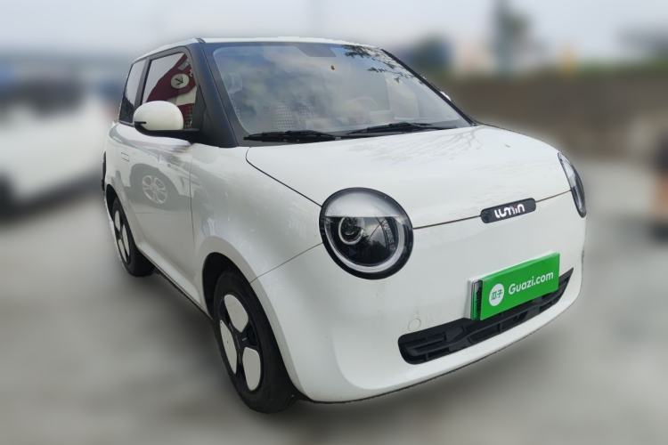 Used CHANGAN NEVO Lumin 2022 155 km – Refreshingly Sweet Edition Front Right 45 Deg