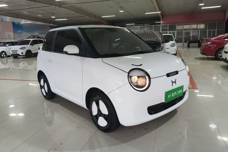 Used CHANGAN NEVO Lumin 2022 155 km – Refreshingly Sweet Edition Front Right 45 Deg