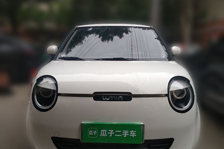 Used CHANGAN NEVO Lumin 2022 155 km – Refreshingly Sweet Edition Front