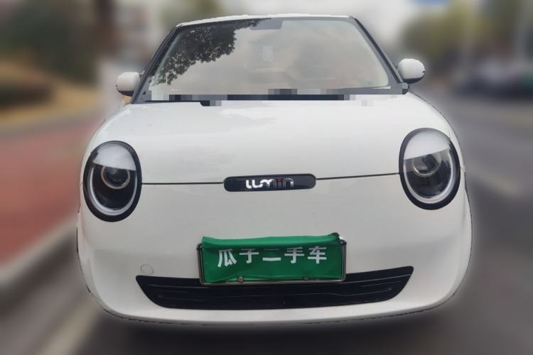 Used CHANGAN NEVO Lumin 2022 155 km – Refreshingly Sweet Edition Front