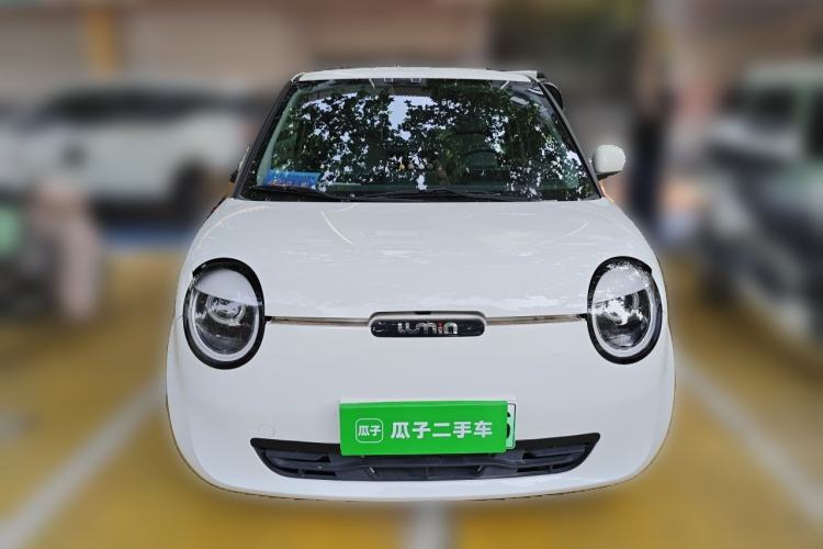 Used CHANGAN NEVO Lumin 2022 155 km – Refreshingly Sweet Edition Front