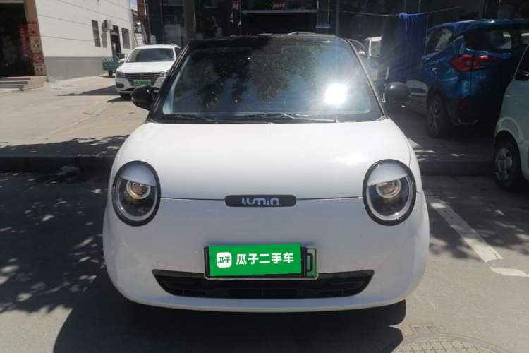 Used CHANGAN NEVO Lumin 2022 155 km – Refreshingly Sweet Edition Front
