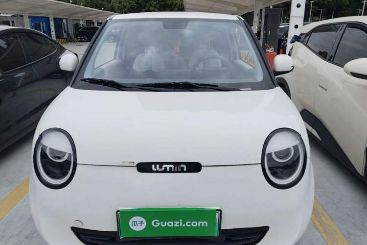 Used CHANGAN NEVO Lumin 2022 210km Sweet Edition Front