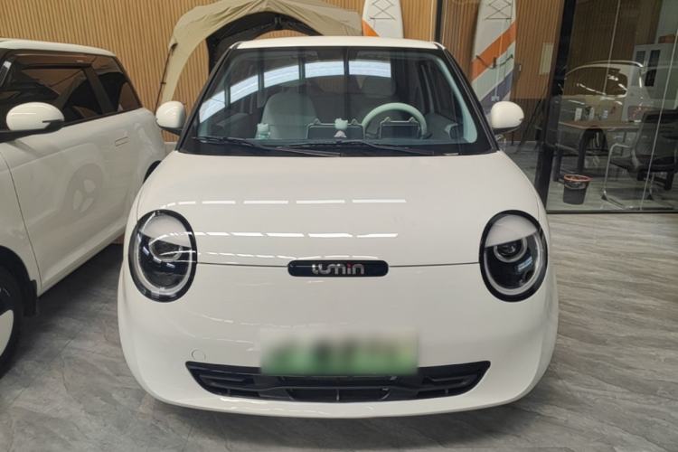 Used CHANGAN NEVO Lumin 2022 155 km – Refreshingly Sweet Edition Front