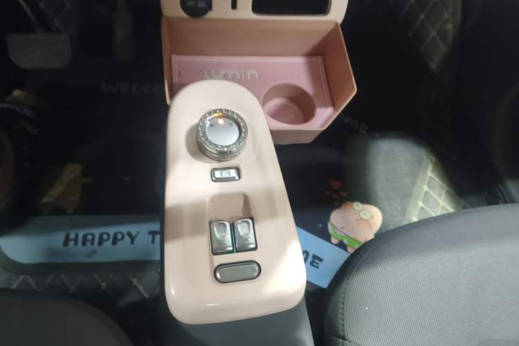 Used CHANGAN NEVO Lumin 2022 210km Sweet Edition Gear Lever