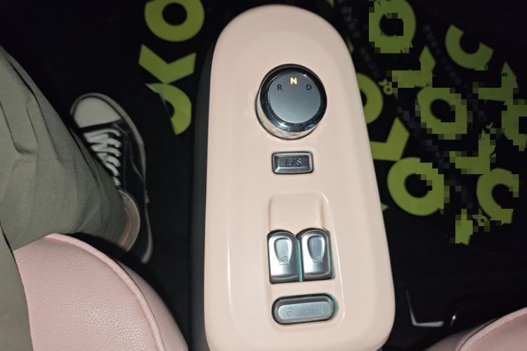 Used CHANGAN NEVO Lumin 2022 210km Sweet Edition Gear Lever