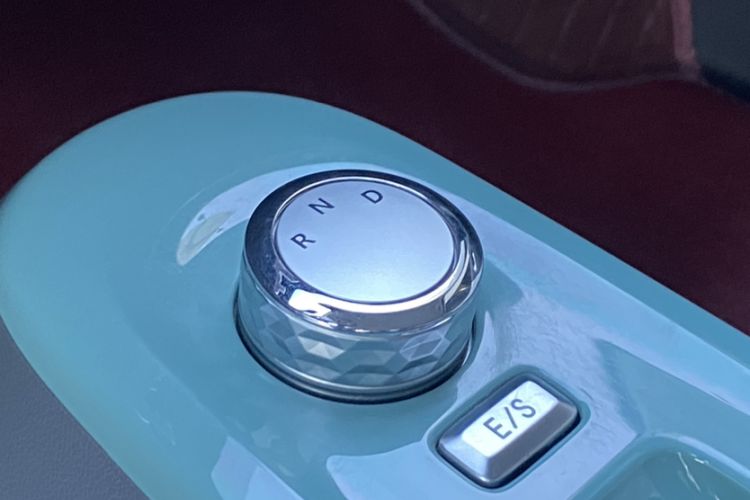 Used CHANGAN NEVO Lumin 2022 155 km – Refreshingly Sweet Edition Gear Lever