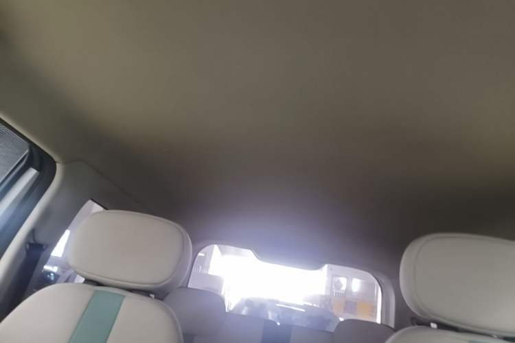 Used CHANGAN NEVO Lumin 2022 210km Sweet Edition Headliner