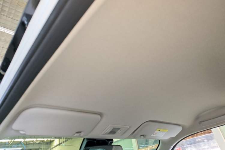 Used CHANGAN NEVO Lumin 2022 210km Sweet Edition Headliner