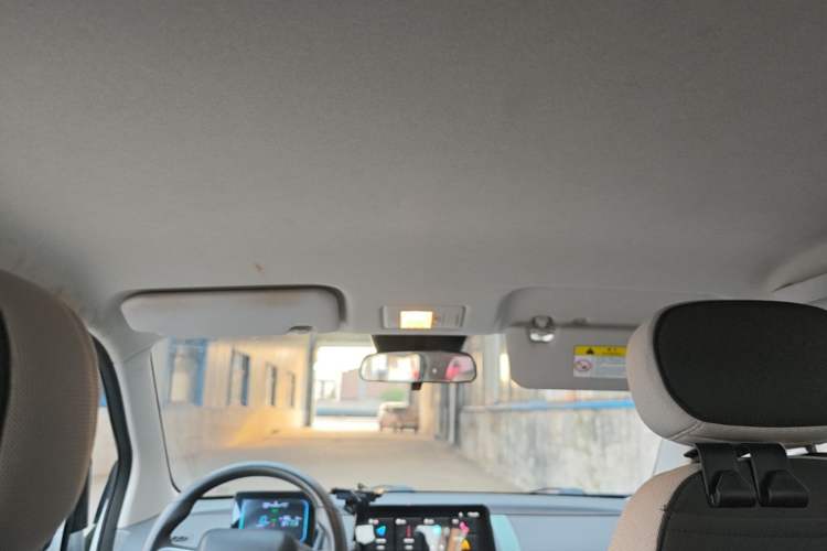Used CHANGAN NEVO Lumin 2022 155 km – Refreshingly Sweet Edition Headliner