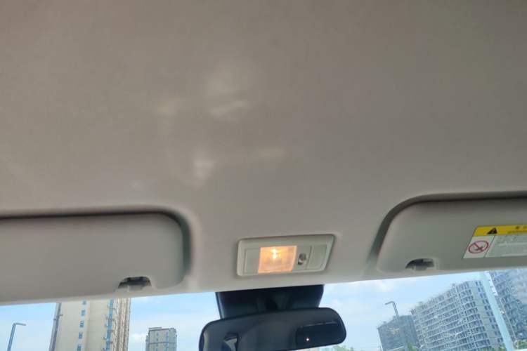 Used CHANGAN NEVO Lumin 2022 155 km – Refreshingly Sweet Edition Headliner