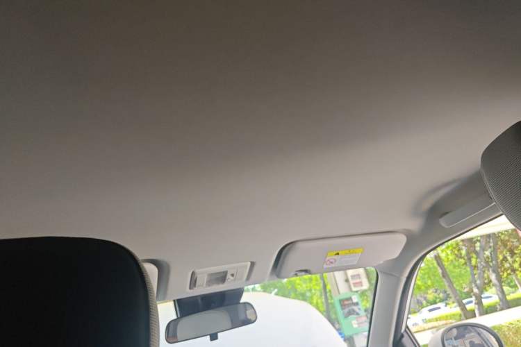Used CHANGAN NEVO Lumin 2022 155 km – Refreshingly Sweet Edition Headliner