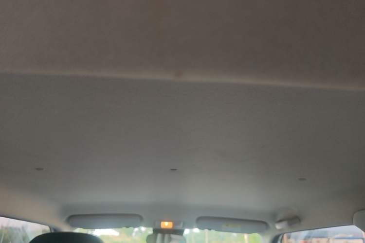 Used CHANGAN NEVO Lumin 2022 155 km – Refreshingly Sweet Edition Headliner