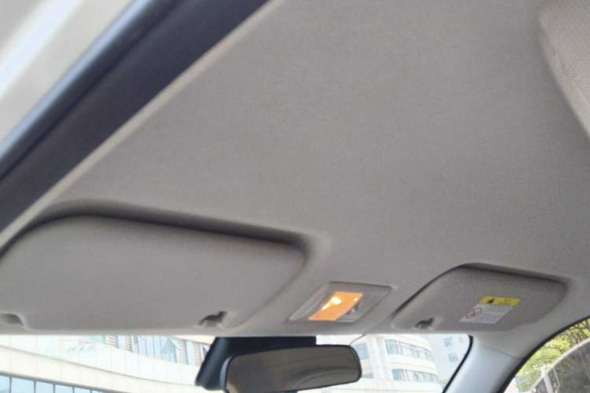 Used CHANGAN NEVO Lumin 2022 155 km – Refreshingly Sweet Edition Headliner